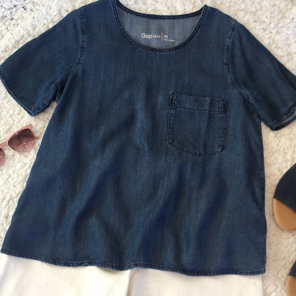GAP Tops - GAP Denim Look Tencel Short Sleeve Top